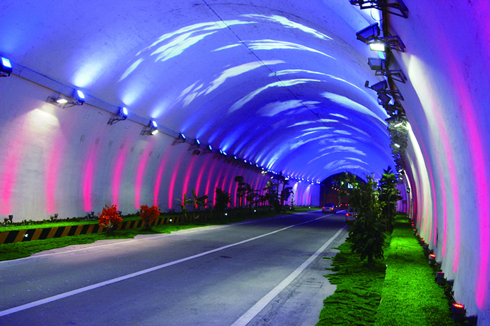 秦嶺終南山公路隧道