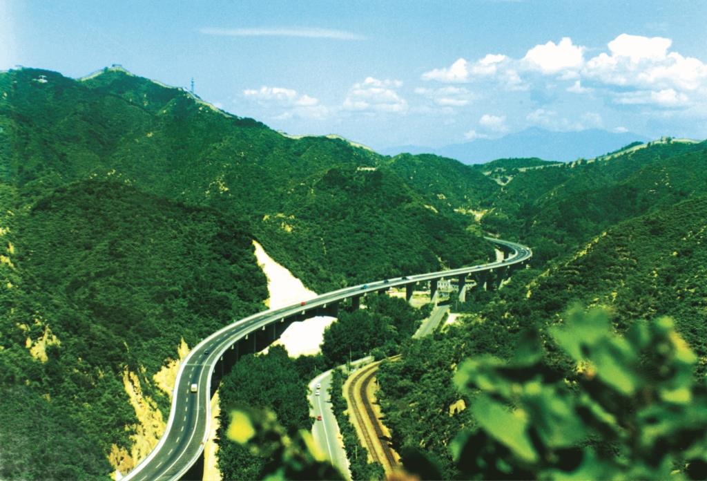 八達嶺高速公路